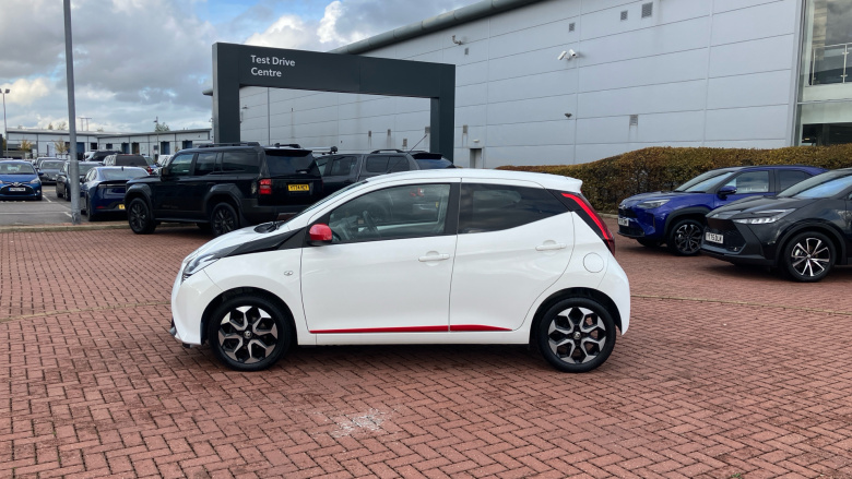 Toyota Aygo 1.0 VVT-i X-Trend 5dr x-shift Petrol Hatchback